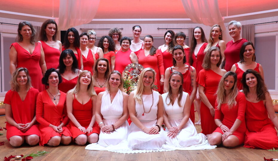 Ultimate Tantric Woman - There are specific secret teachings for women only in Tantra that help you to cultivate spiritual, complete femininity. 